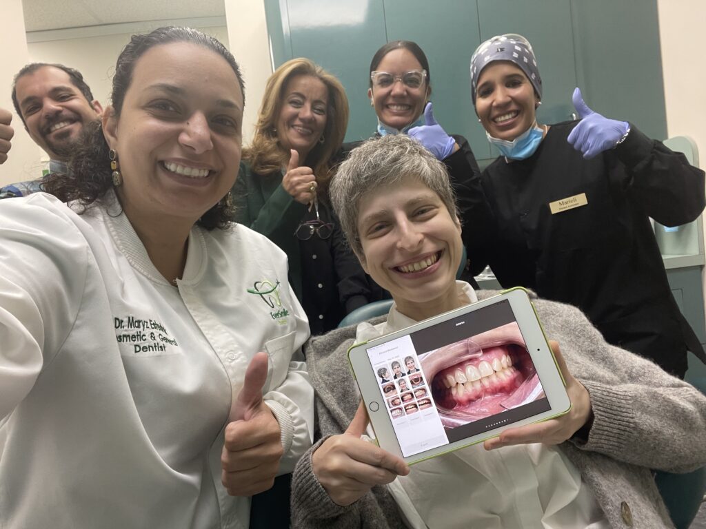 DR. MARYZ ESTEDRAK AND EVERSMILE DENTAL TEAM CELEBRATING PATIENT SMILE RESULTS - EVERSMILE DENTAL NJ